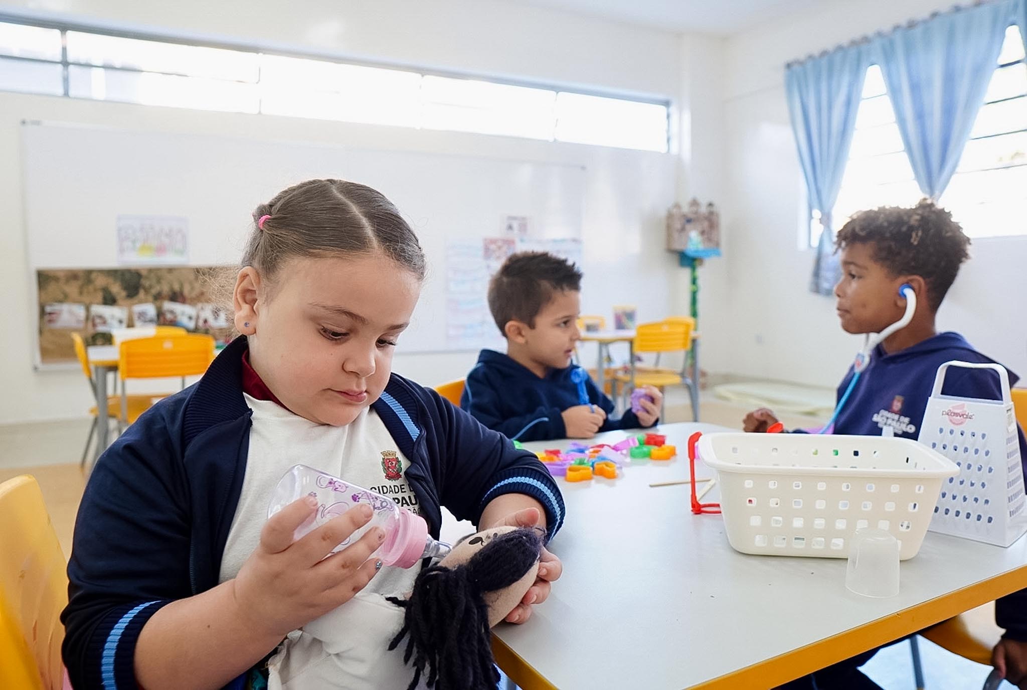 Prefeitura inicia volta às aulas com inauguração de EMEI em período integral na Zona Leste
