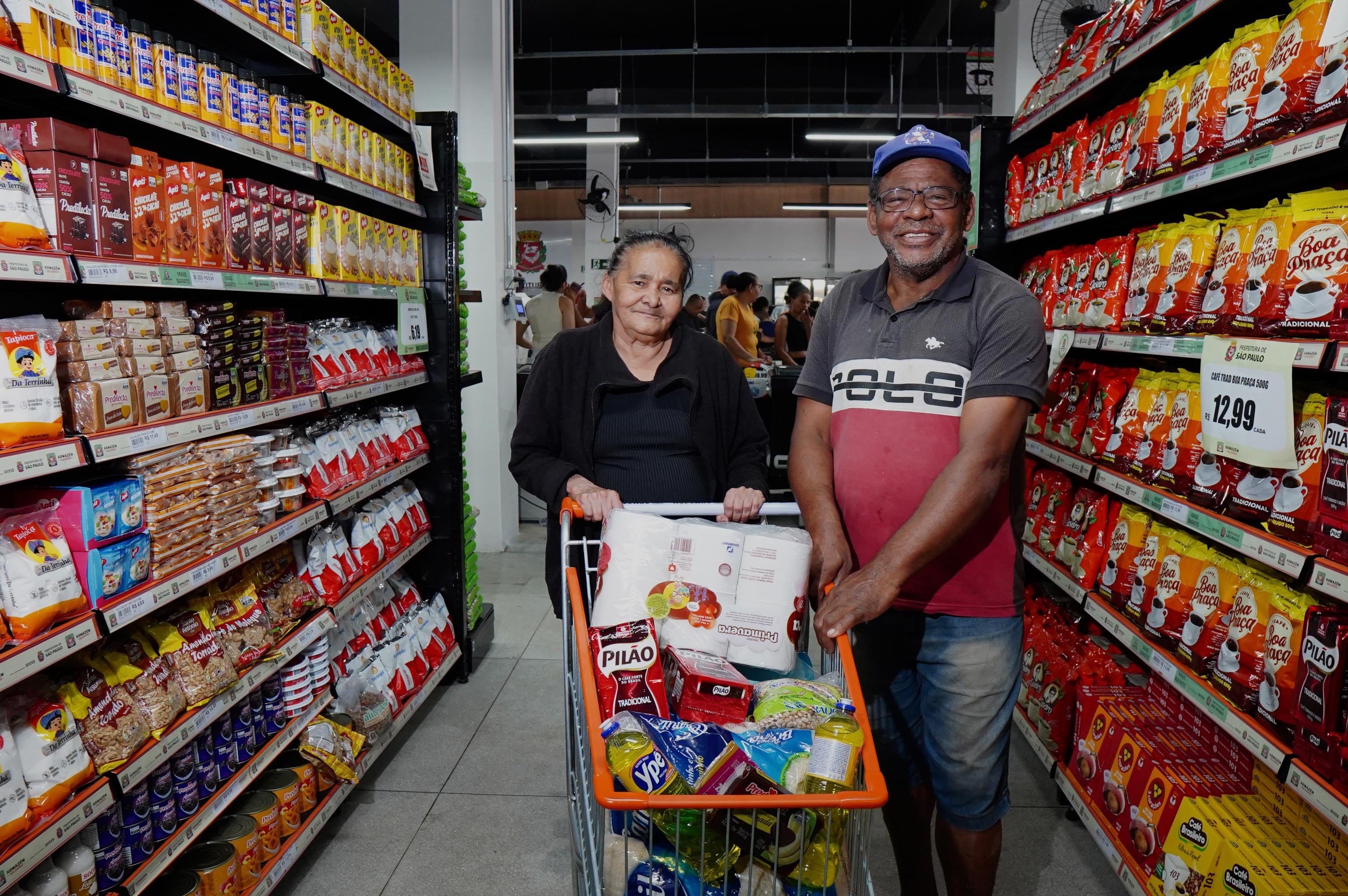 Prefeitura inaugura 8º Armazém Solidário da cidade na região com maior concentração de famílias no CadÚnico