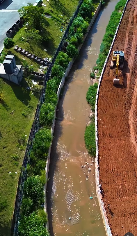 Mais de 250 obras de drenagem em córregos por toda a cidade