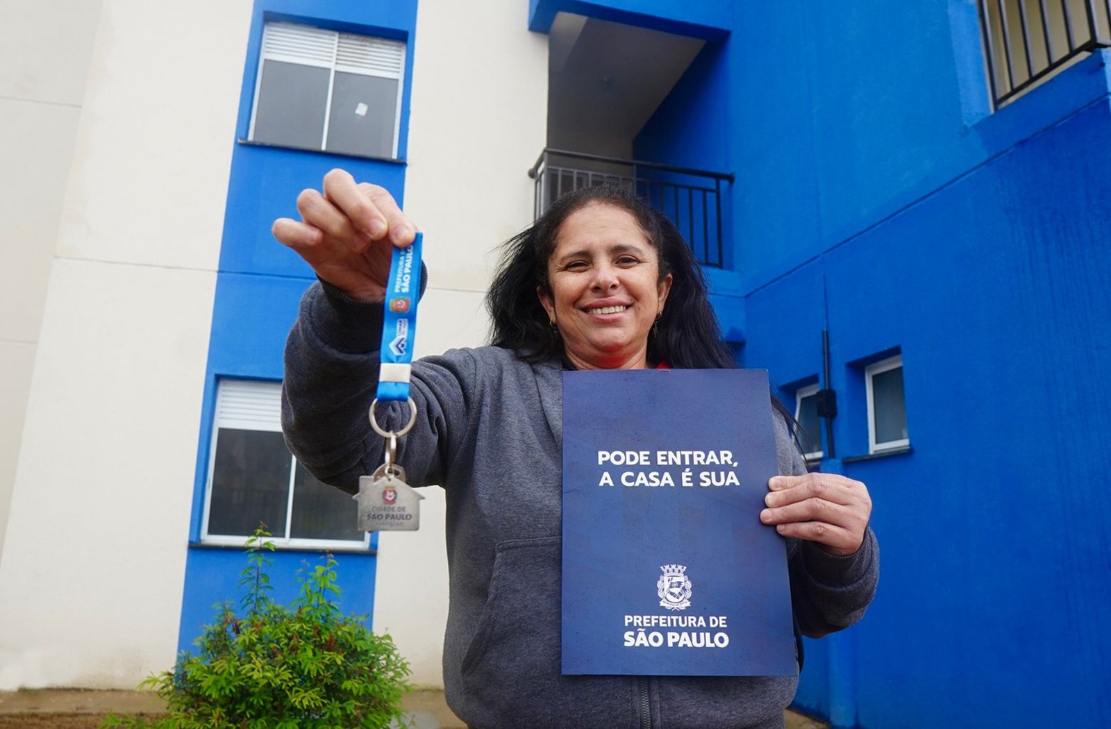 Prefeitura entrega Residencial Dandara, construído em parceria com movimento de moradia na Zona Sul