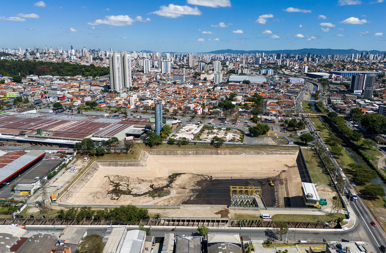 Prefeitura investe mais de R$ 11 bilhões em drenagem desde 2021, o dobro do valor nos 18 anos anteriores