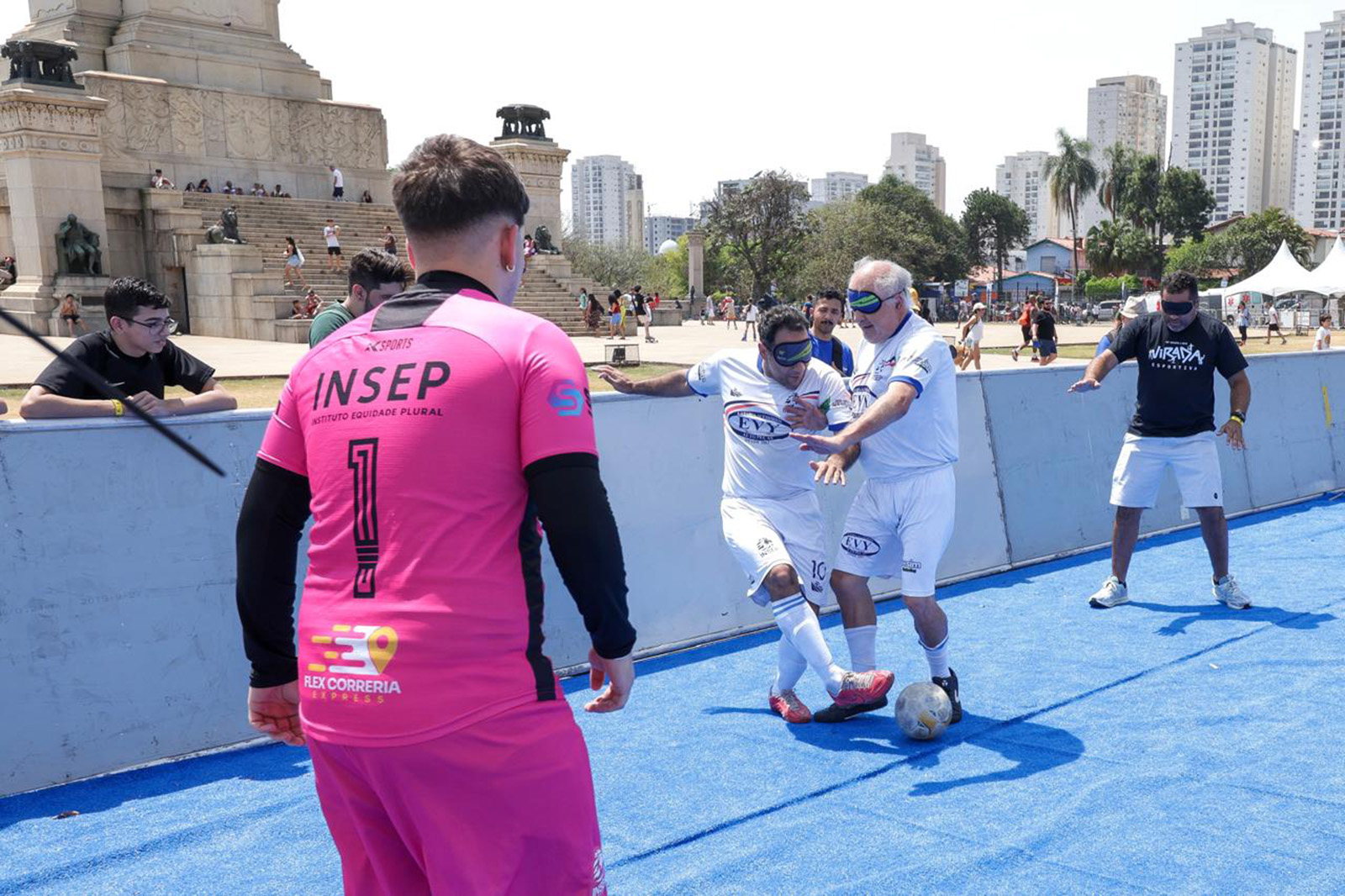 Virada Esportiva - futebol para cegos