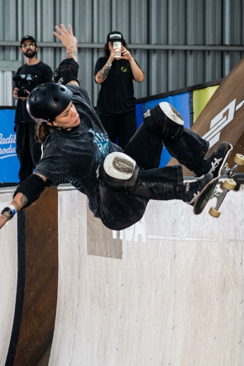 Na imagem, atleta durante o evento Vert Battle.